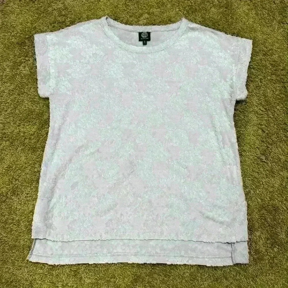 Bobeau Lavender Textured Floral Short Sleeve Top - XL, Preloved, Great Condition - Picture 1 of 9